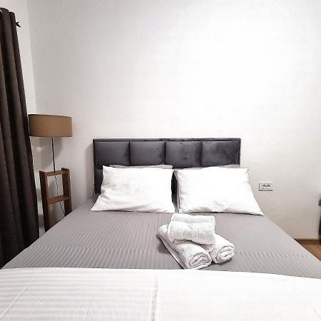 Dom B Apartments ブドヴァ エクステリア 写真