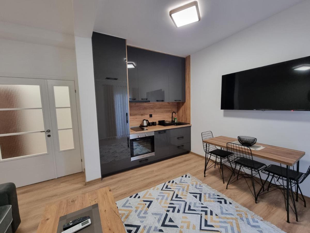 Dom B Apartments ブドヴァ エクステリア 写真