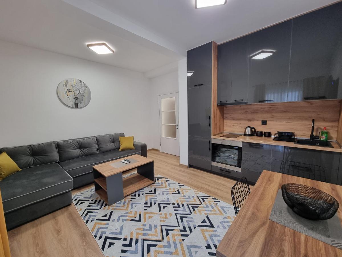 Dom B Apartments ブドヴァ エクステリア 写真